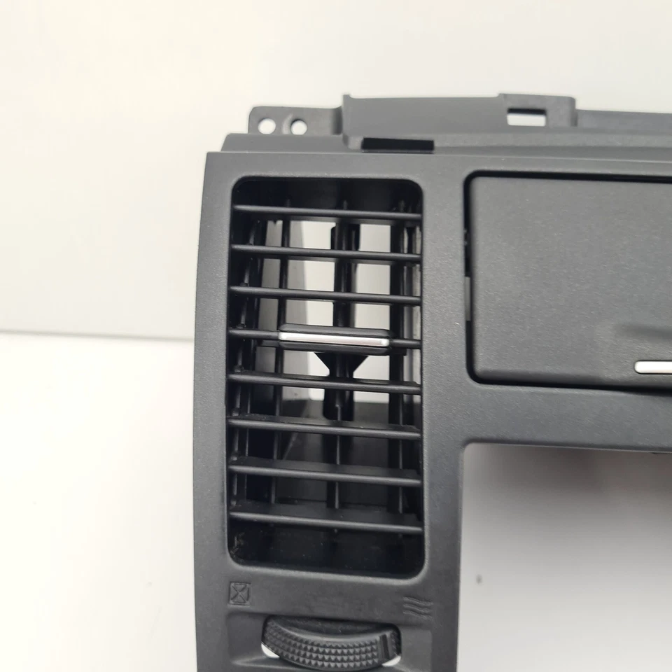 Nissan Tiida Stereo Surround Fascia Trim C11 09/04-11/12 - image 4 of 4