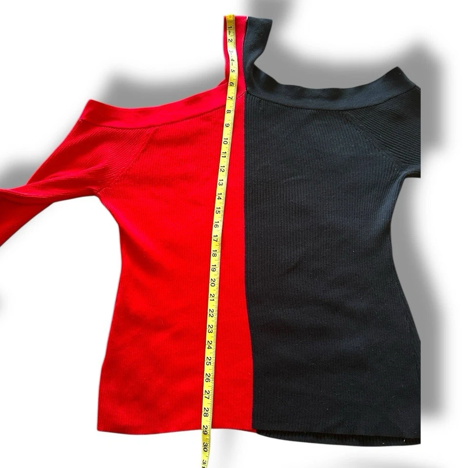 Suéter Bloque de Color Casi Famoso Cuello Cruzado Hombro Frío 3X Rojo Negro Foto 4 de 4