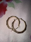 14k Yellow Gold Vintage Hoop Earrings with Design Cut Out — photo 4