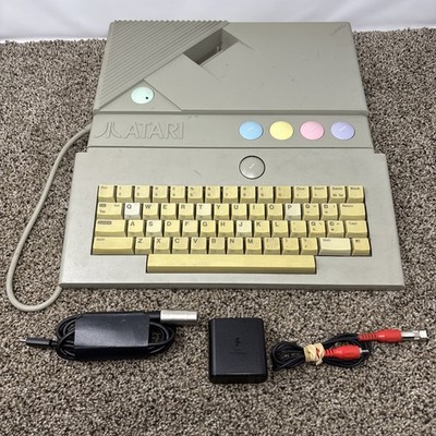Atari XE Game Console Keyboard Game System Console Bundle Tested XEGS