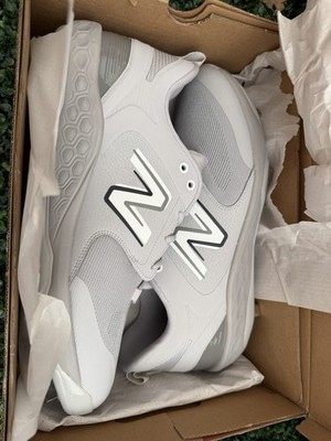 New Balance Men's Fresh Foam X 3000 V6 Metal Baseball Cleats, Size