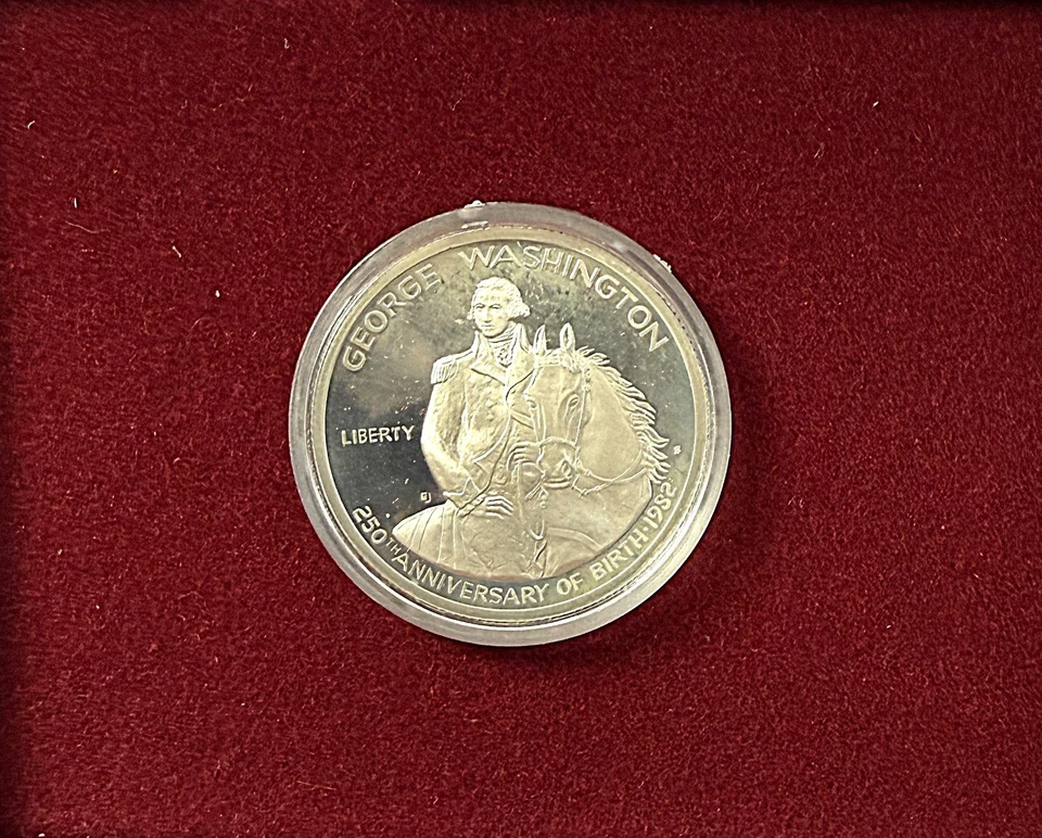 1982-S GEORGE WASHINGTON COMMEMORATIVE COIN PROOF SET / HARD TO FIND / UNC - Image 2 of 4