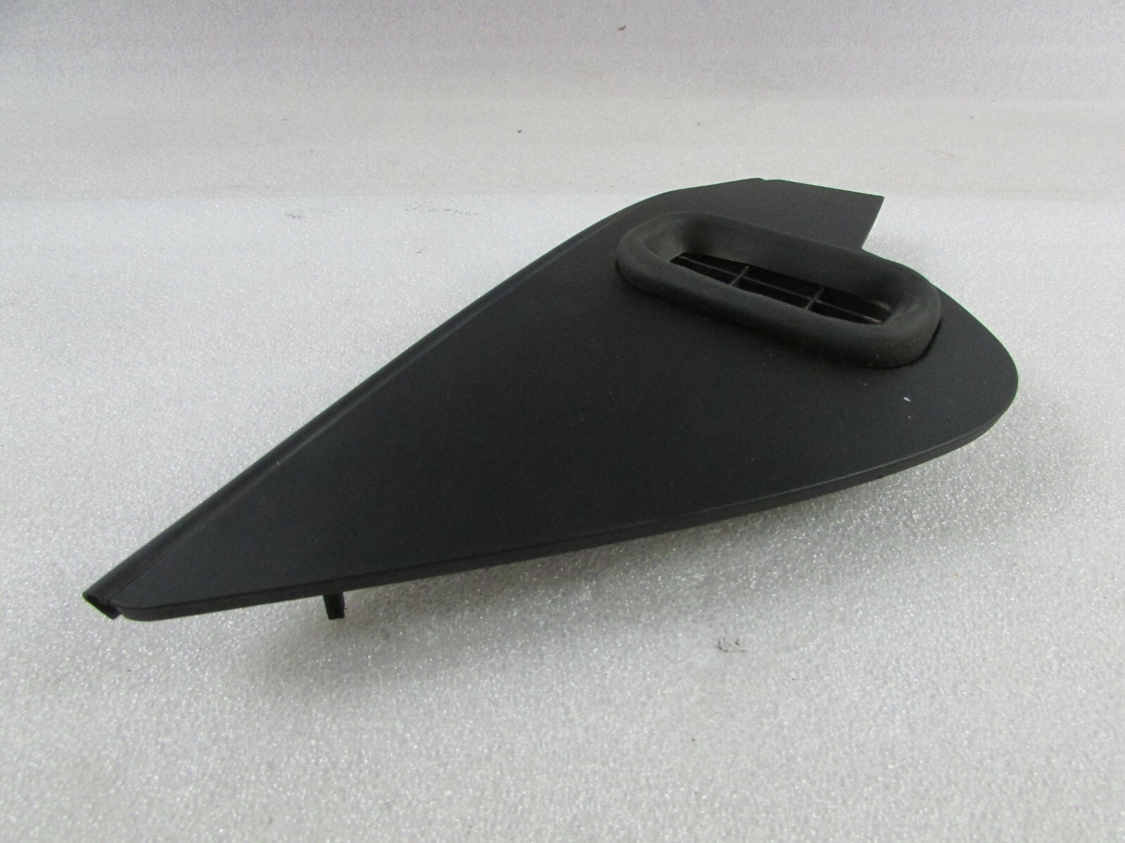 Maserati Quattroporte, LH Left, Dash End, Used, P/N 670010230