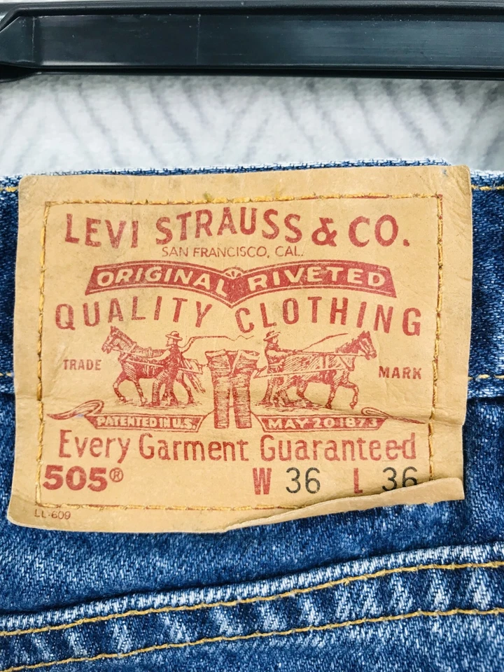 Levi Strauss 505 Short Cutoff Femme W36 Bleu Denim Regular Fit Jambe Droite - Photo 2/4