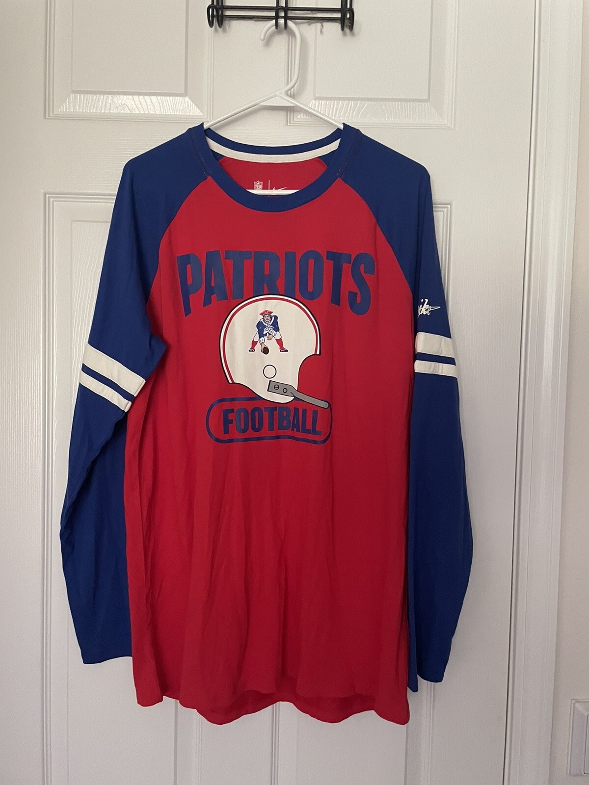 4 NEW! Nike New England Patriots NFL Gear Short And Long Sleeve Tees Sz