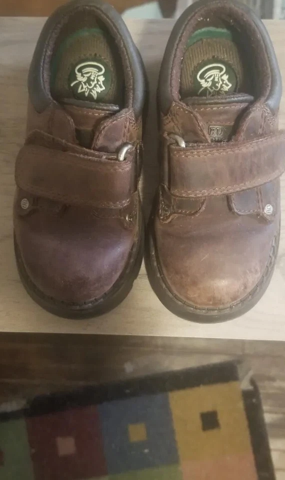 Zapatos de cuero marrón Buster para niños talla 6 1/2 informales sin marcas Foto 3 de 4