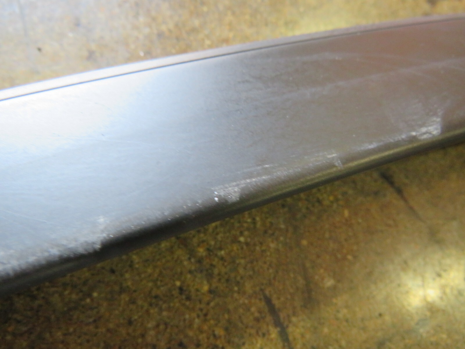Maserati Granturismo, GranCabrio, Upper Moulding, Scuffed, Used, P/N 85220300