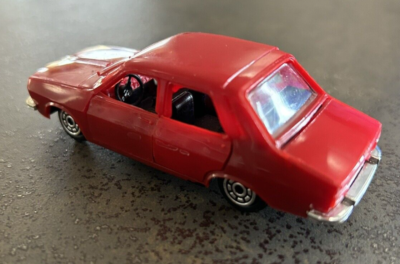 Norev 1/43 Renault 12 N°140 : La Miniature Jaune D'occasion En Bon état !