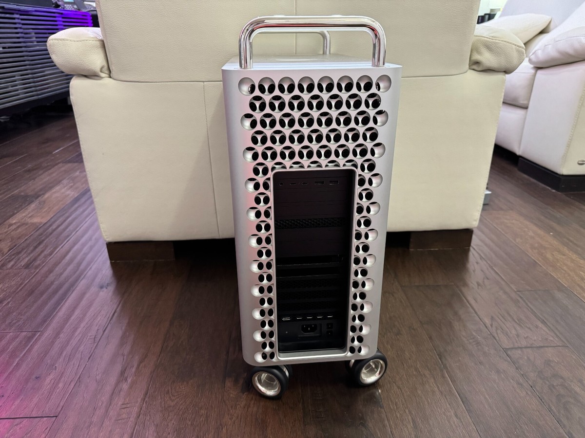 2019 Apple Mac Pro Intel Xeon 16-core 192GB RAM 8TB SSD Radeon Pro