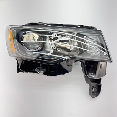 2017-2022 Jeep Grand Cherokee Right Passenger Side Headlight OEM