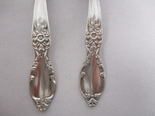 WM ROGERS & SON VICTORIAN ROSE SILVERPLATE BABY SPOON & FORK - Picture 2 of 3