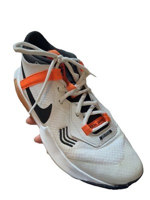 Nike Air Zoom Crossover GS Basketball Shoes White/Black/Orange Youth 6.5