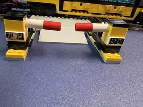 LEGO Trains: Cargo Railway 4559 Engine Works, Excellent Condition Please Read