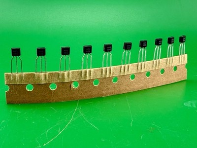 MPSA06 NPN TRANSISTORS ~ TO-92 ~ PLESSEY SEMICONDUCTOR ~ (PKG of 10)
