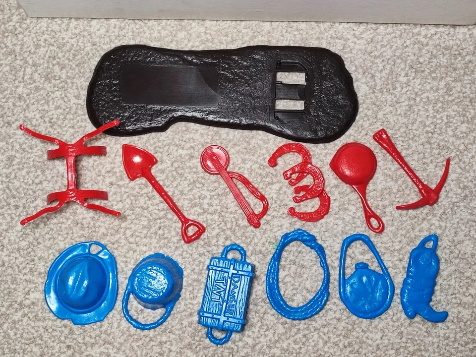 Vintage MB Games 1986 1991 Buckaroo - Complete Saddle Stacking Family Board Game - Image 3 of 4