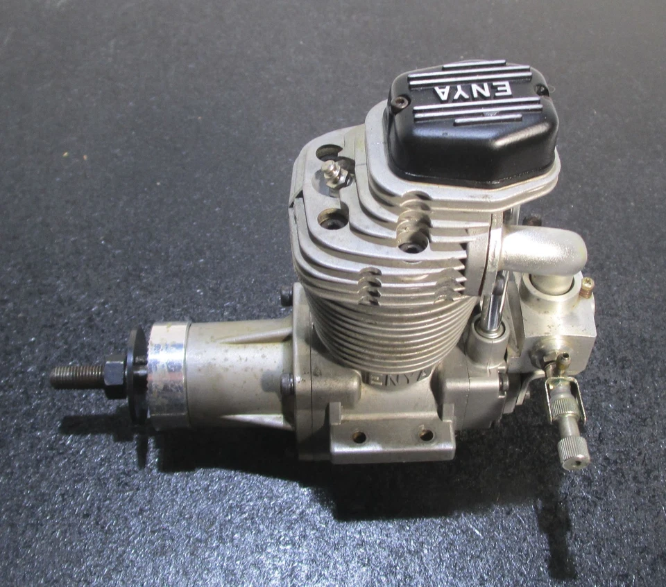 ENYA R120-4C 19.93cc 4 cycle glow engine with muffler, used for R/C airplane f/s - Image 4 of 4