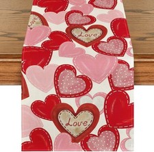 Artoid Mode White Pink Love Heart Valentine's Day Table Runner, Holiday Annivers