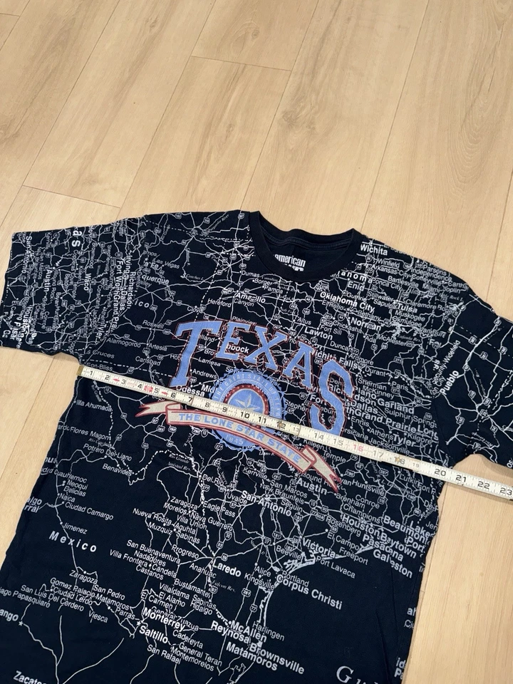Camiseta Masculina Vintage Anos 90 Texas Map Preta Estampa Total Tamanho M Média - Imagem 4 de 4