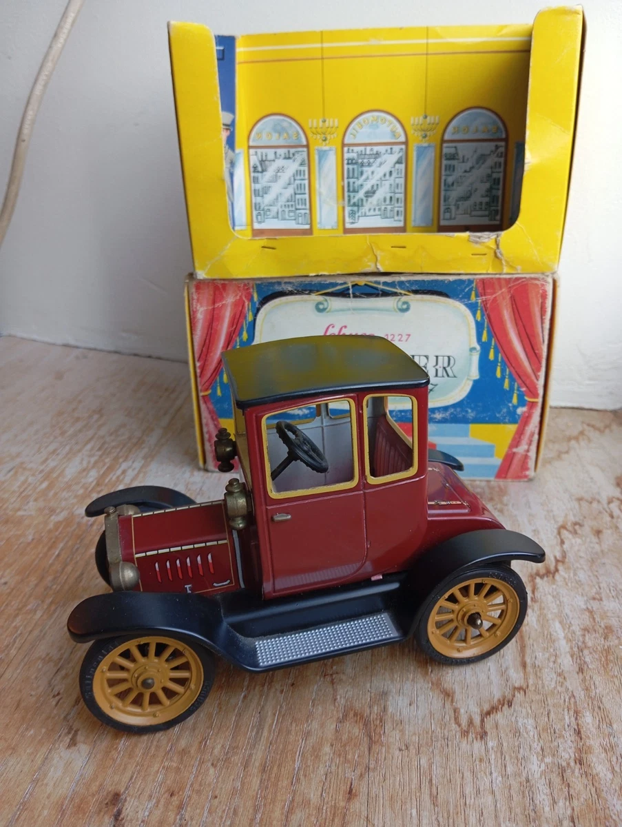 Jouet Mécanique Ancien Schuco - Petite Fille Bavarois - Rare