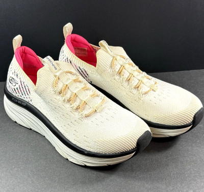 Skechers / Dlux Walkers / Slip Ins / White-Multi Air Cooled Memory Foam Reg $75