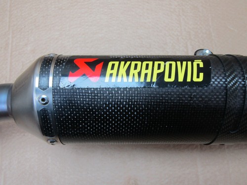 Yamaha YZF R1 2009 exhaust silencers pair carbon fibre Akrapovic (14932) - Picture 12 of 14