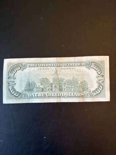 Small Face $100 bill (One Hundred Dollar Bill) - Series 1977 - Picture 2 of 2