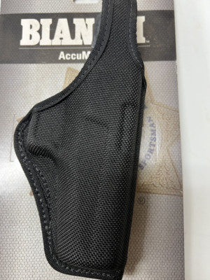 BIANCHI NEW ACCUMOLD SIZE 13, RIGHT HAND, THUMB SNAP MODEL 7105, CRUISER, BLACK
