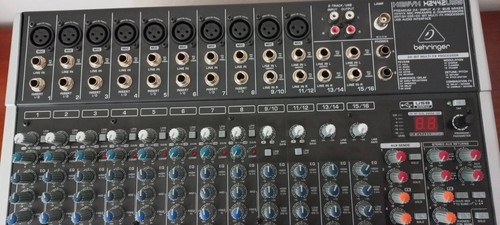 Behringer Xenyx X2442 USB - Imagen 6 de 12