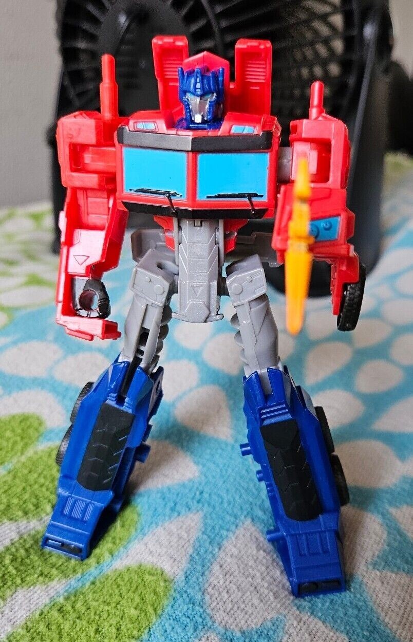 Transformers Cyberverse Optimus Prime Energon Axe Attack Complete .