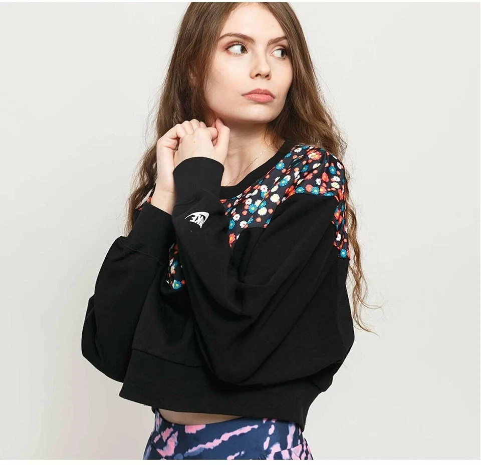 Nike NSW Heritage Crew Fleece Floral Black/White MD - Image 2 of 4