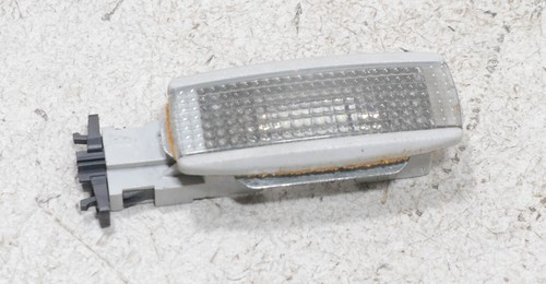 VW Golf 4 1J Bj 98 Innen Leuchte Lampe Licht 3B0947113 #108405-F412