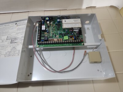 amimi9108910ページ Napco Gemini GEM-P3200 Control Circuit Board Communicator and Box