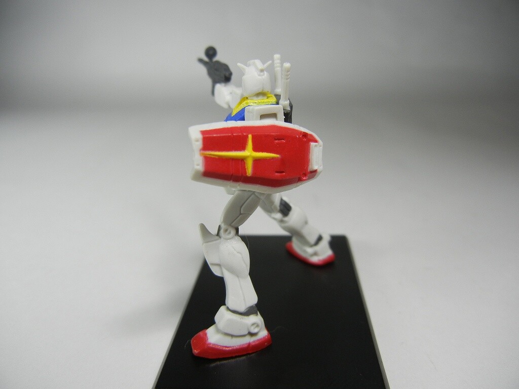 Picture 4 of 9