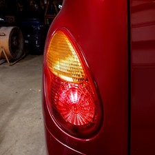 Driver Side Tail Light Brake Lamp For Chrysler Pt Cruiser W Bulb 2001 2002-2005 Driver Side Tail Light Brake Lamp For Chrysler Pt Cruiser W Bulb 2001 2002-2005