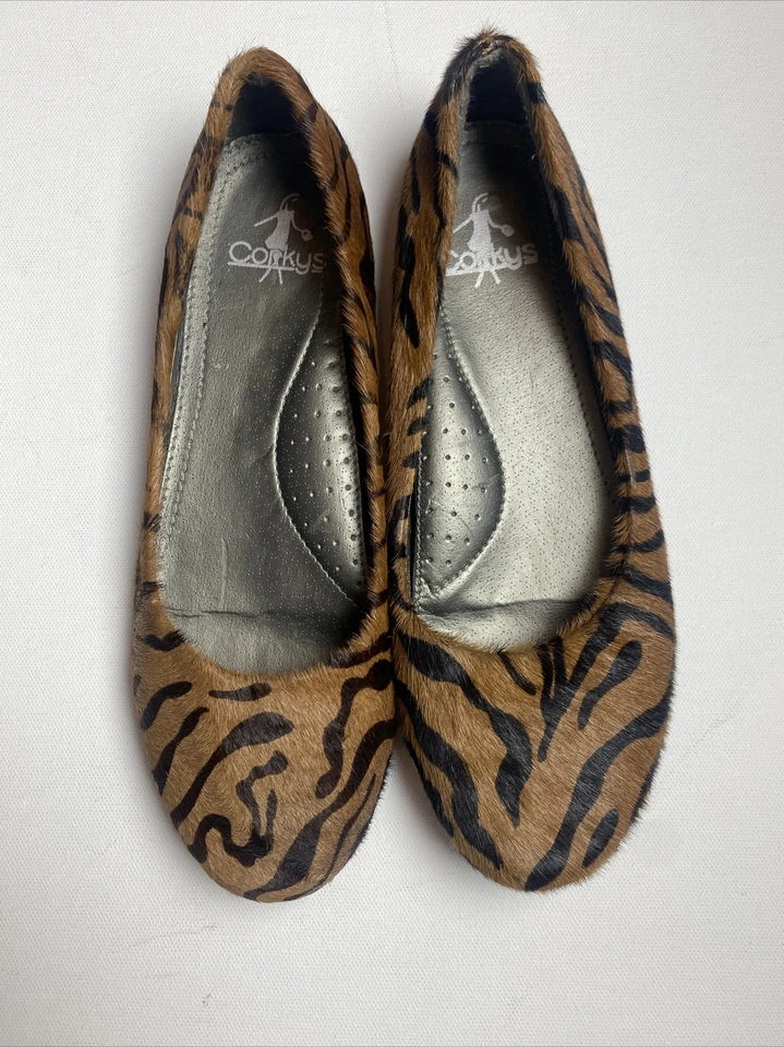 Corkys Tiger Animal Print Calf Hair Leather Ballet Flat Shoes Sz 6.5/7/37 - Image 2 of 4