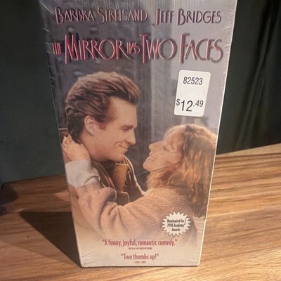 TriStar The Mirror Has Two Faces (1996) VHS NTSC PG-13 Full Screen Streisand
