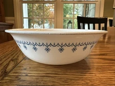 Vintage Corelle by Corning SNOWFLAKE BLUE GARLAND 6¼" Cereal Soup Bowl