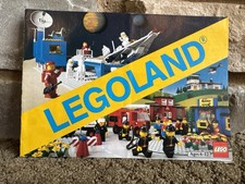 Vintage (1981) LEGO Castle Town Space Product Catalog Booklet - RARE