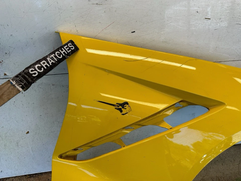 Chevrolet Corvette 2014 2015 2016 2017 2018 2019 guardabarros derecho derecho OEM 14-19 Foto 2 de 4