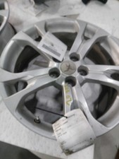 2015 Mitsubishi Outlander OEM White 18x7 Wheel Rim 4250C200 99000 Miles
