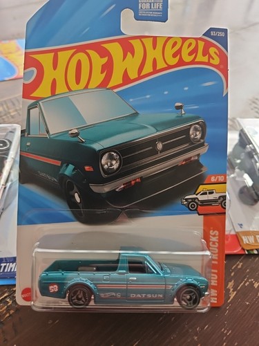 Hot Wheels 1:64 HW Hot Trucks 1975 Datsun Sunny Truck (B120) - Picture 1 of 8