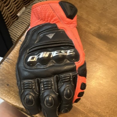 Dainese Carbon Cover ST Red Black Leather Motorcycle Gloves Size 9/L - Used