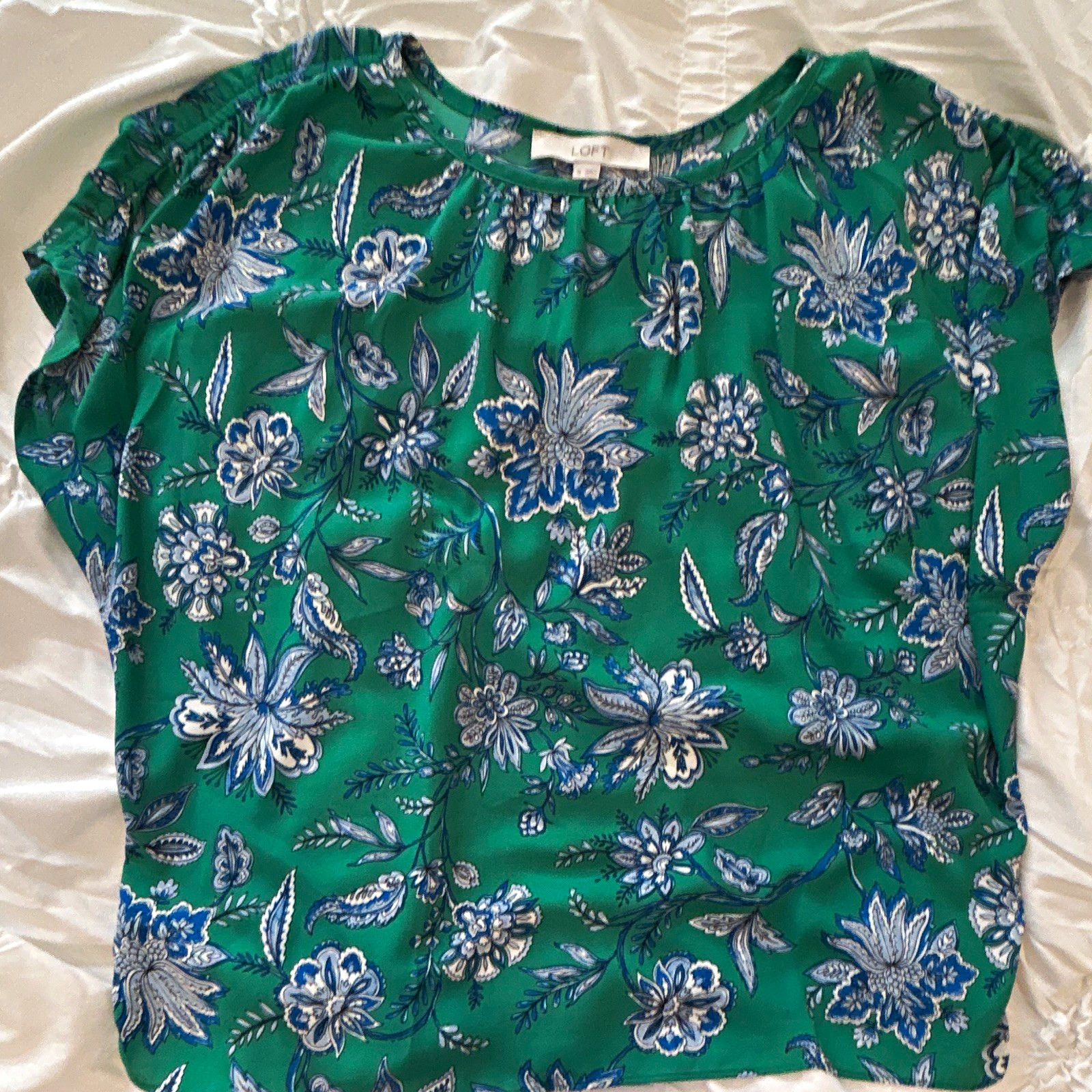 LOFT Women's Green Blue White Floral Chiffon Ruffle Sleeveless Blouse M