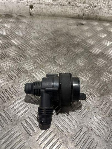 BMW X5 F15, F85 Zirkulationswassermotor 30950017 3.00 Diesel 230kw 20218850