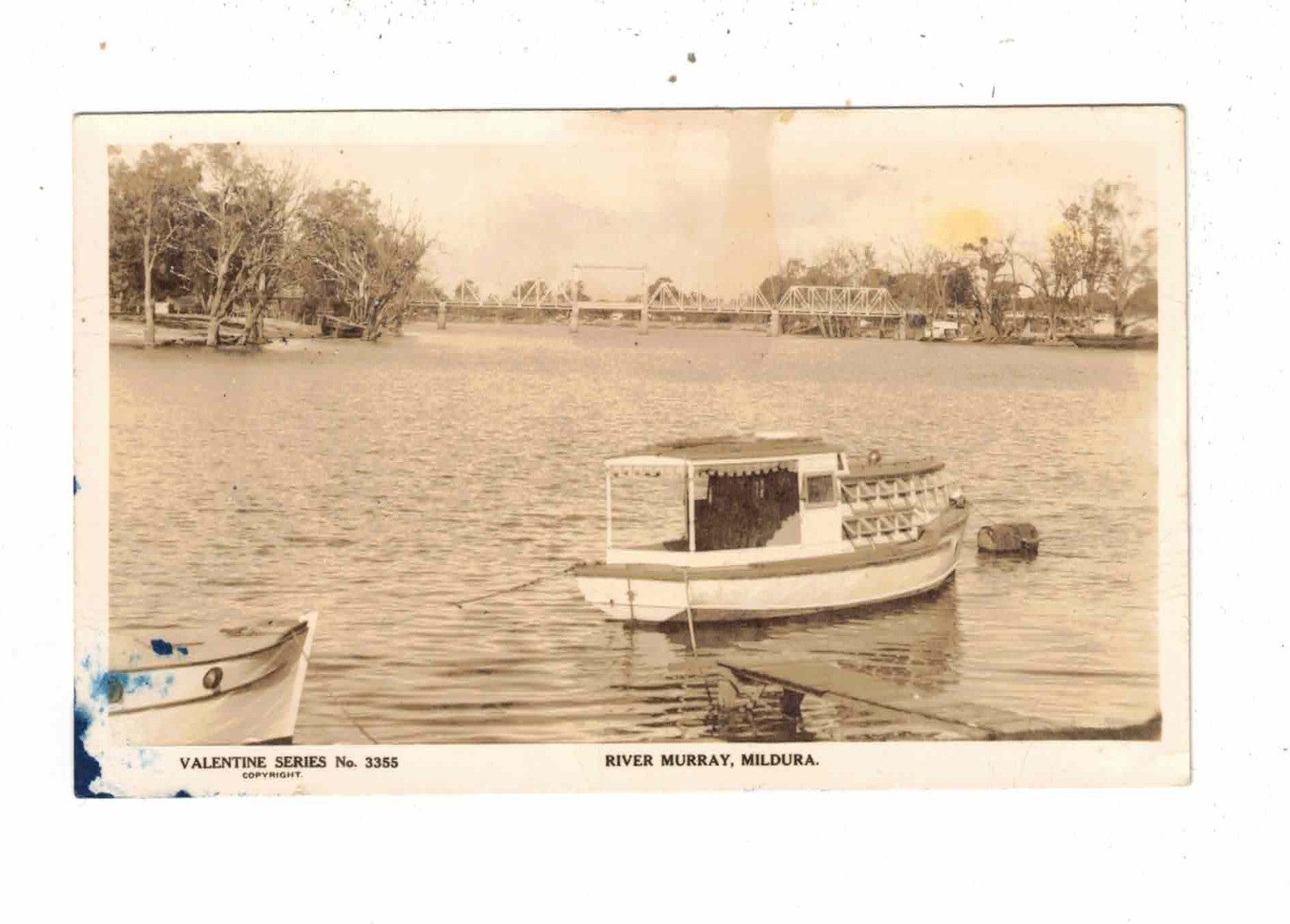 Vintage Postcard c1950s - River Murray, Mildura. Vic. Valentine Series No. 3355.