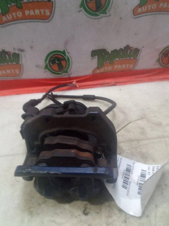 Pinça de passageiro traseira sem freio de cerâmica carbono compatível com 12-13 BMW M5 3698480 - Imagem 2 de 3