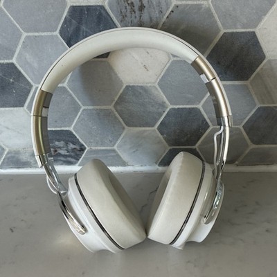 Riwbox XBT-880 Wireless Bluetooth Headphones White Gold Over-Ear Built-In Mic