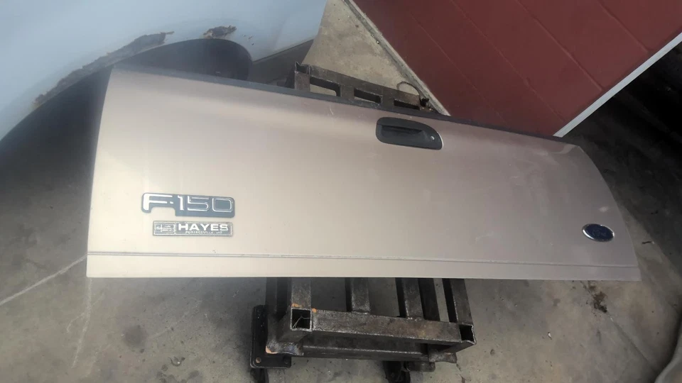 Used Tailgate fits: 1998 Ford F150 PICKUP Styleside box Grade C - Изображение 2 из 4