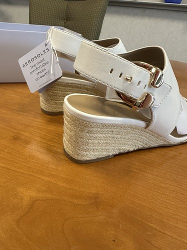 Aerosoles Women's Wedge Sandal New with Box Size 7.5. White - Picture 3 of 6