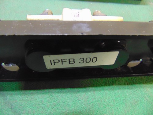 8 NUEVOS fusibles de batería inversor Outback Power Systems Clase T 300 amperios - Imagen 5 de 10